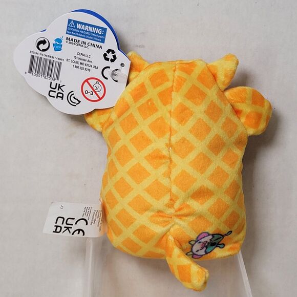 Cows vs Aliens: #025 Moople Syrup - w/ tag - Picture 3 of 4